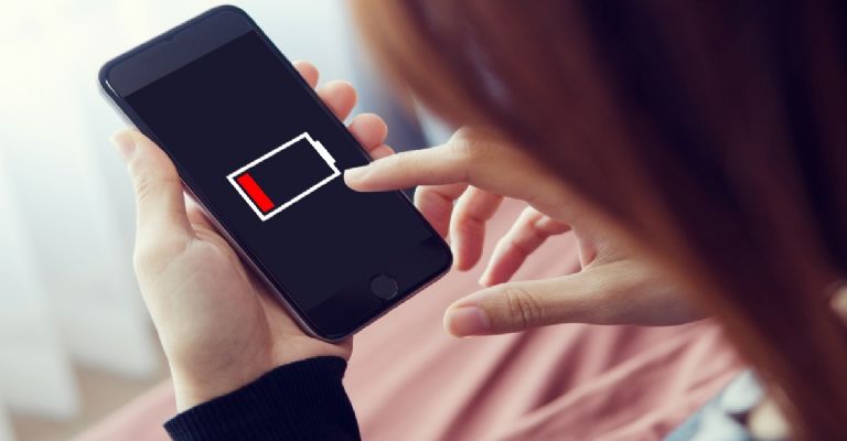 ERRORES QUE NO DEBES COMETER AL CARGAR TU CELULAR – Salud Al Limite